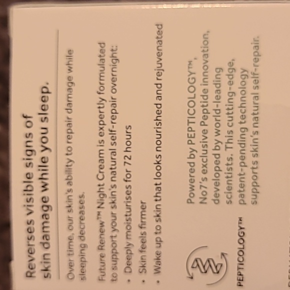 No7 New Product No7 Future Renew Damage Reversal Night Cream 1.7 oz/50 ml - Picture 2 of 4